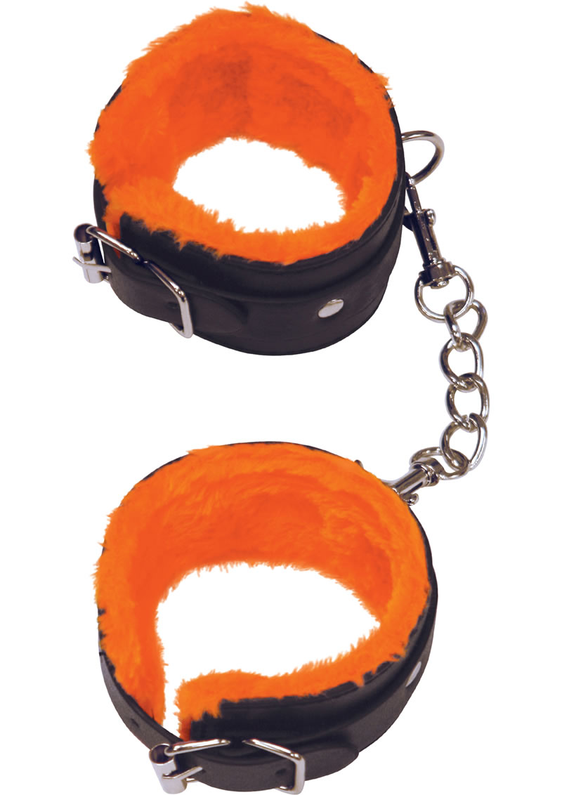 The 9`s - Orange Is The New Black Love Cuffs
